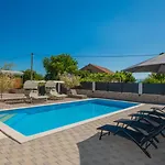 Sweet - Makarska By Guide Vila Susnjari