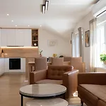 Vila Sweet - Makarska By Guide *