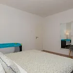 Vila Sweet - Makarska By Guide