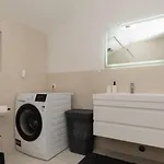 Vila Sweet - Makarska By Guide *