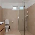 Sweet - Makarska By Guide Vila