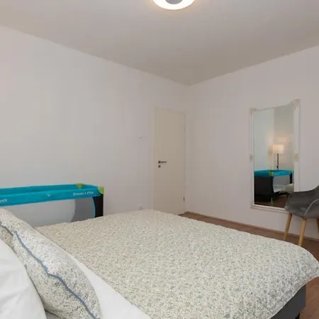 Sweet - Makarska By Guide 빌라 *