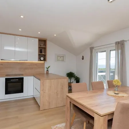 Sweet - Makarska By Guide Villa