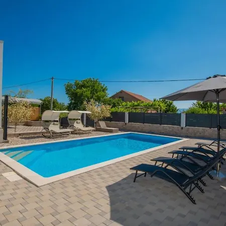 Sweet - Makarska By Guide Villa